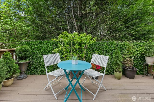 22920 NE 132nd Place, Redmond, WA 98053