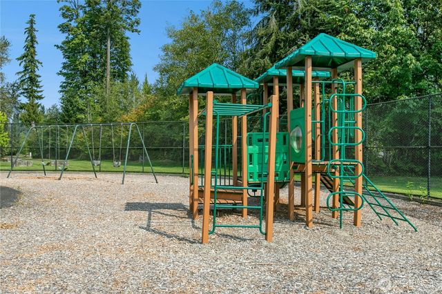 22920 NE 132nd Place, Redmond, WA 98053