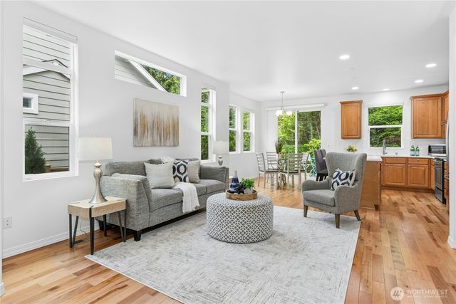 22920 NE 132nd Place, Redmond, WA 98053
