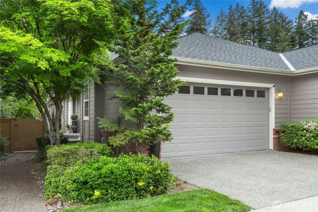22920 NE 132nd Place, Redmond, WA 98053