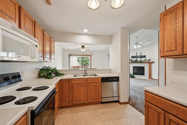 2635 6th Street, Marion, IA 52302