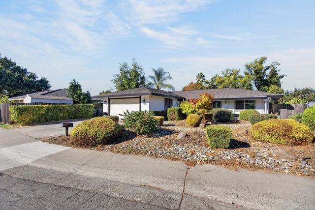 2605 Marci Lee Way, Rancho Cordova, CA 95670