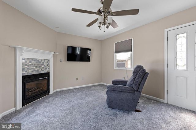 10 WESTPOINT AVE, New Castle, DE 19720