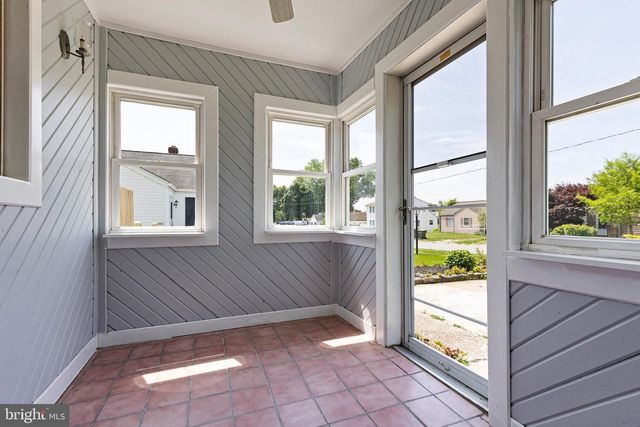 10 WESTPOINT AVE, New Castle, DE 19720