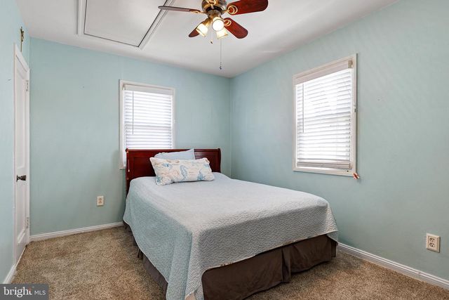 10 WESTPOINT AVE, New Castle, DE 19720