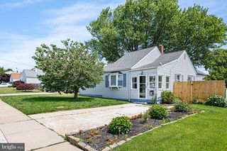 10 WESTPOINT AVE, New Castle, DE 19720