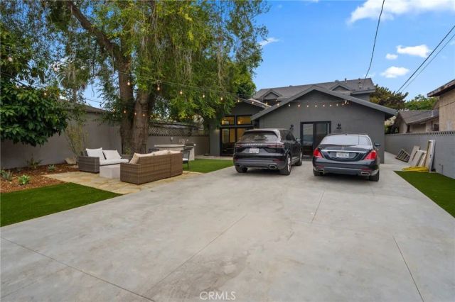 2428 Glyndon Avenue, Venice, CA 90291