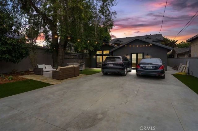 2428 Glyndon Avenue, Venice, CA 90291