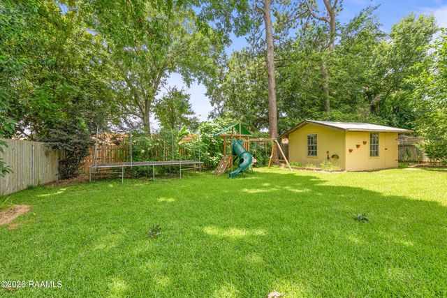 140 Orangewood Drive, Lafayette, LA 70503