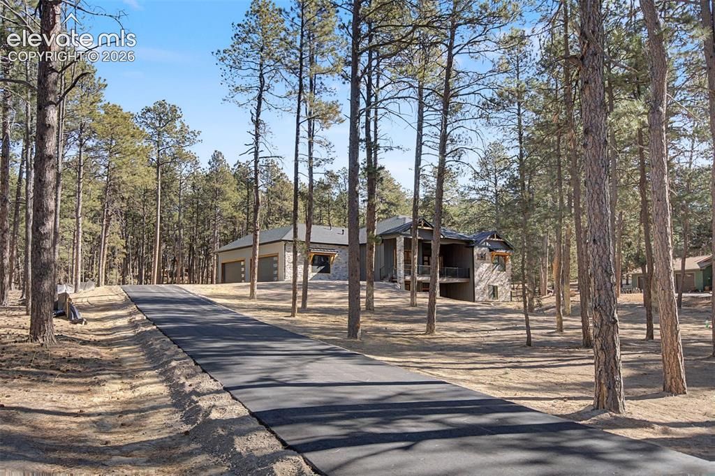 18165 Woodhaven Drive, Colorado Springs, CO 80908