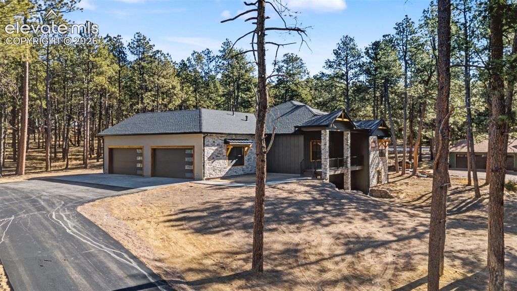 Image 44 of property listing at 18165 Woodhaven Drive, Colorado Springs, CO 80908