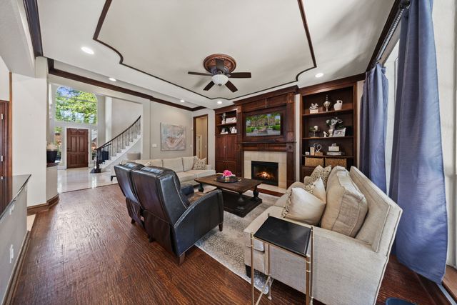 10624 Star Meadow Drive, Frisco, TX 75033