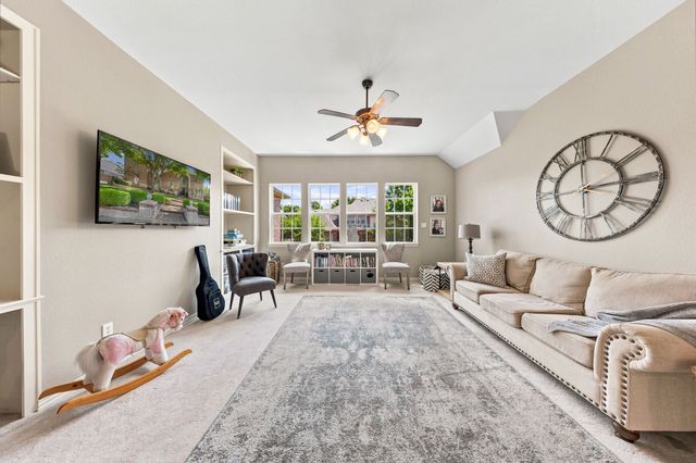 10624 Star Meadow Drive, Frisco, TX 75033