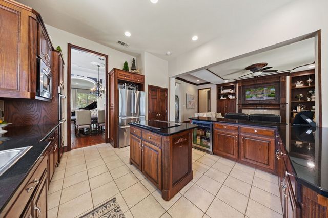 10624 Star Meadow Drive, Frisco, TX 75033