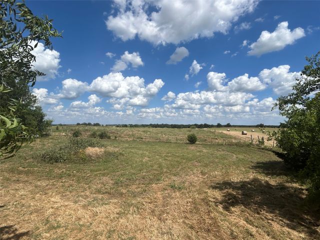 1479 Redbird Lane, Bowie, TX 76230