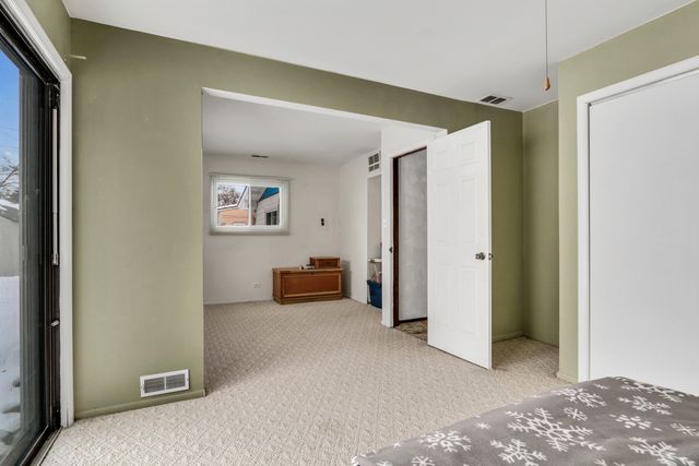 518 Elder Lane, Glenview, IL 60025