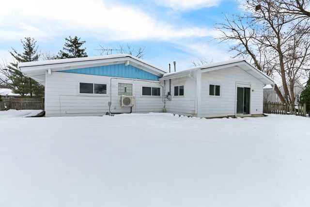 518 Elder Lane, Glenview, IL 60025