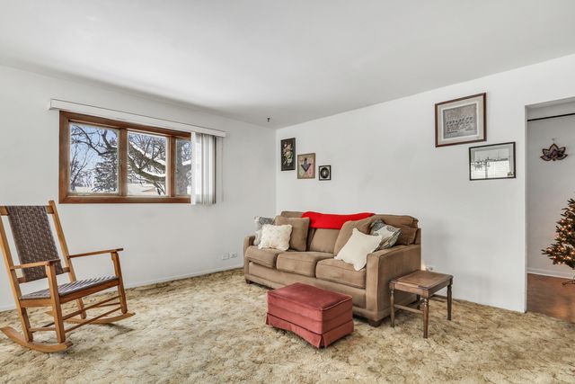 518 Elder Lane, Glenview, IL 60025