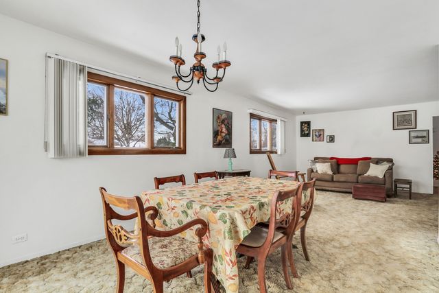 518 Elder Lane, Glenview, IL 60025