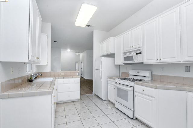 276 Black Amber Way, Brentwood, CA 94513