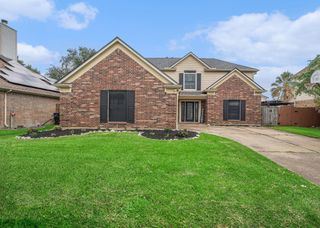 10939 Spruce Drive N, La Porte, TX 77571