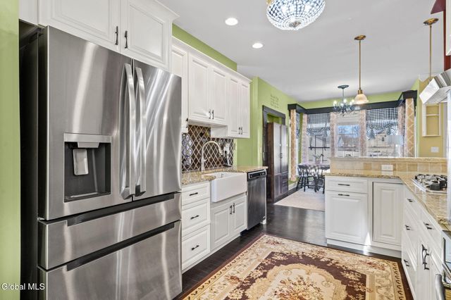 1000 Kings Road, Schenectady, NY 12303