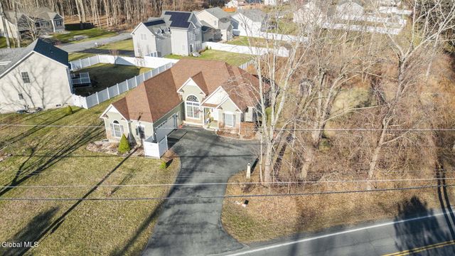 1000 Kings Road, Schenectady, NY 12303