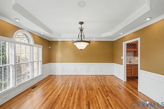 5905 Covington Hills Ln, Glen Allen, VA 23059