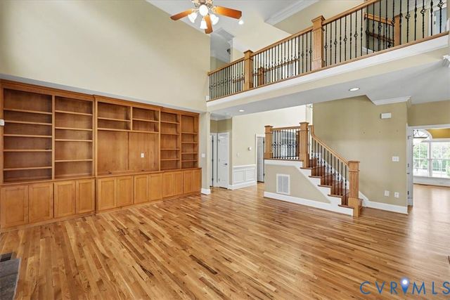 5905 Covington Hills Ln, Glen Allen, VA 23059