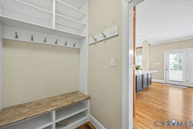 5905 Covington Hills Ln, Glen Allen, VA 23059