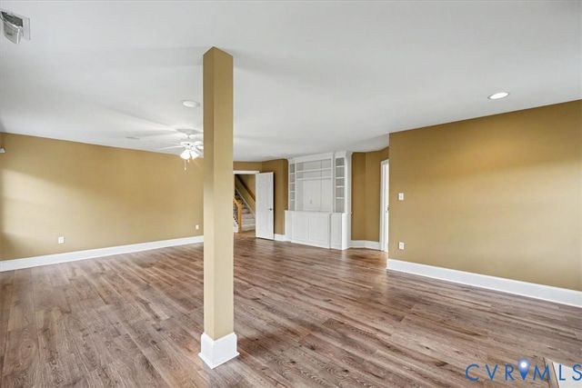 5905 Covington Hills Ln, Glen Allen, VA 23059