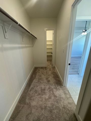 814 Valley Ridge Road, Van Alstyne, TX 75495