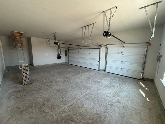 814 Valley Ridge Road, Van Alstyne, TX 75495