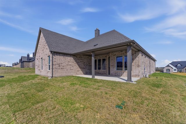 814 Valley Ridge Road, Van Alstyne, TX 75495