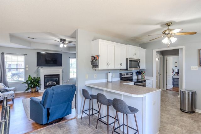 405 Parkway Avenue, Morrilton, AR 72110