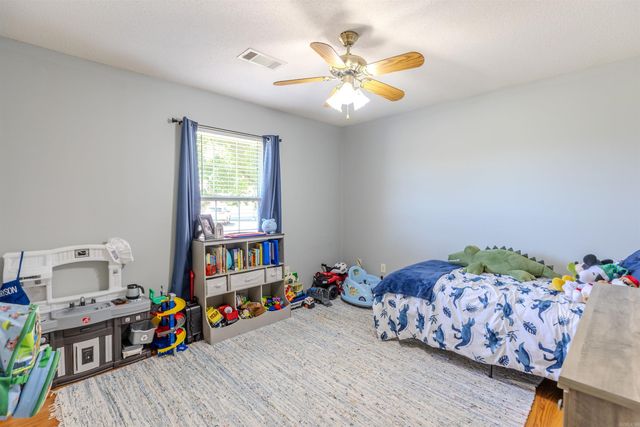 405 Parkway Avenue, Morrilton, AR 72110