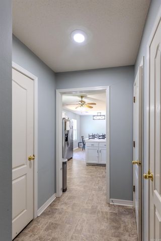 405 Parkway Avenue, Morrilton, AR 72110