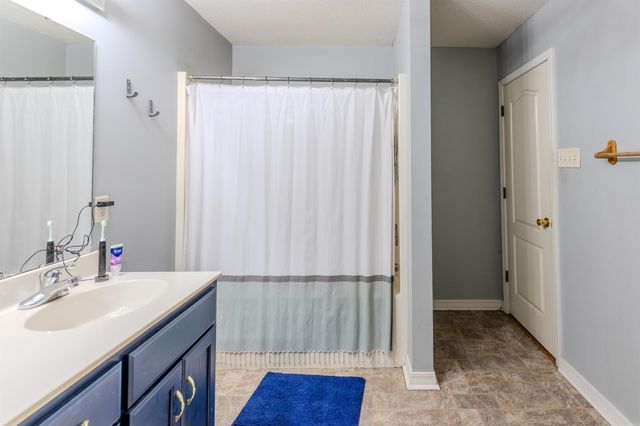 405 Parkway Avenue, Morrilton, AR 72110