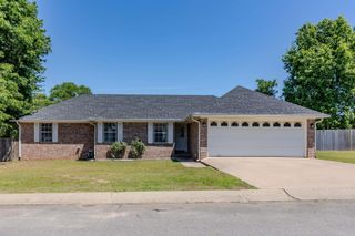 405 Parkway Avenue, Morrilton, AR 72110