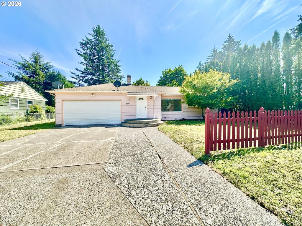 16720 Se CLINTON St, Portland, OR 97236