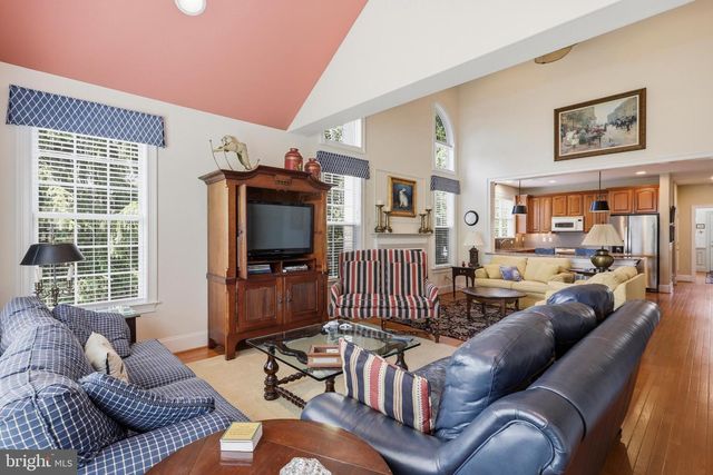 16 JEFFERSON CROSSING, East Norriton, PA 19401