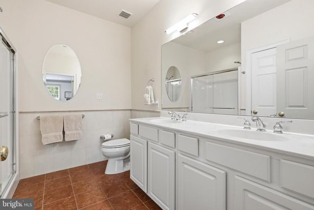 16 JEFFERSON CROSSING, East Norriton, PA 19401