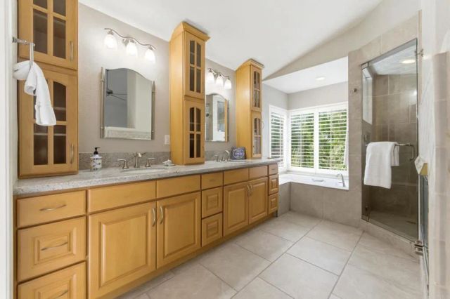 12634 Intermezzo Way, San Diego, CA 92130