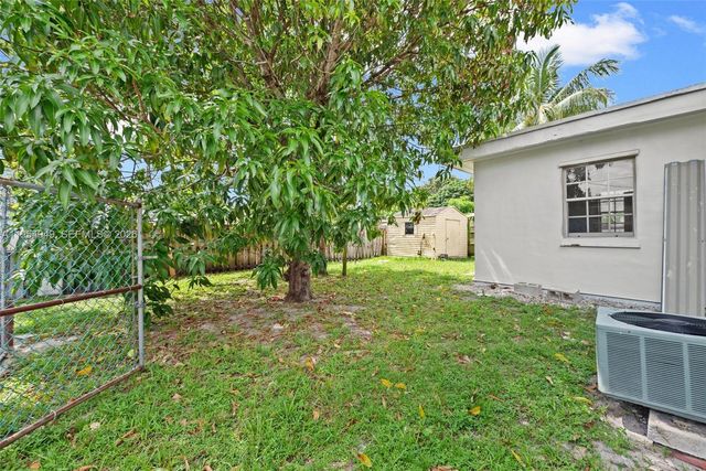 2661 SW 12th Ter, Fort Lauderdale, FL 33315
