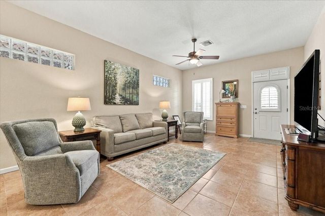 396 CRUISERS DRIVE, Polk City, FL 33868