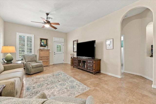 396 CRUISERS DRIVE, Polk City, FL 33868