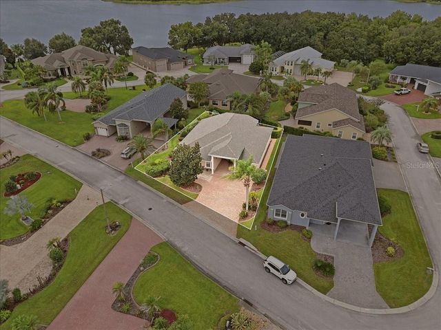 396 CRUISERS DRIVE, Polk City, FL 33868