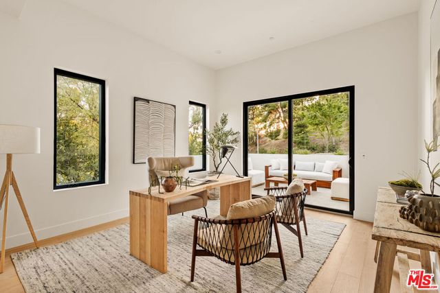 38 Dapplegray Road, Bell Canyon, CA 91307