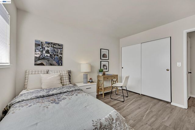 23070 Glenn Ellen, Hayward, CA 94541