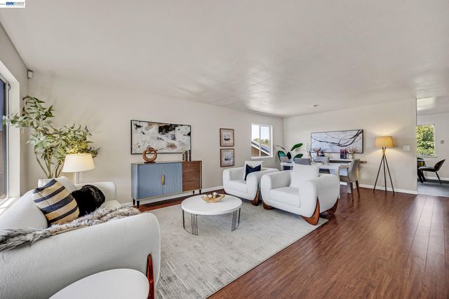 23070 Glenn Ellen, Hayward, CA 94541